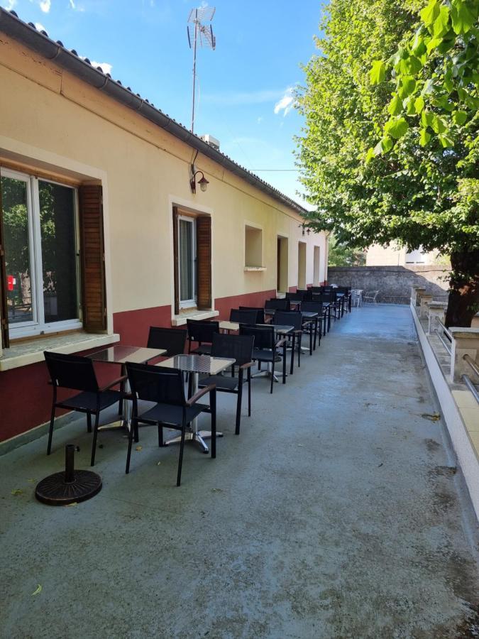 Auberge De La Nougatine Eu La Coucourde Bagian luar foto